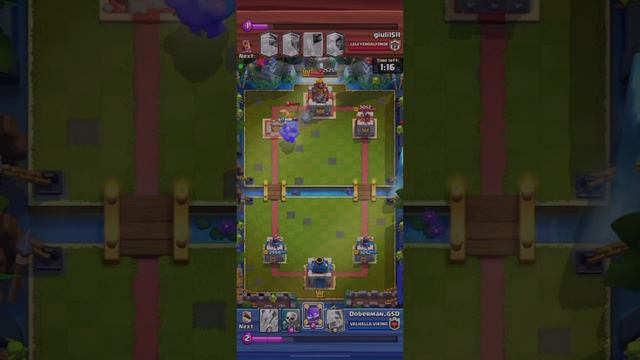 BEST *BOWLER* AND *GOLDEN KNIGHT* DECK in CLASH ROYALE | GOBLINS PARTY HUT EVENT смотреть онлайн
