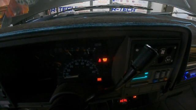 Accidently fixing the battery light after installing high output alternator смотреть онлайн