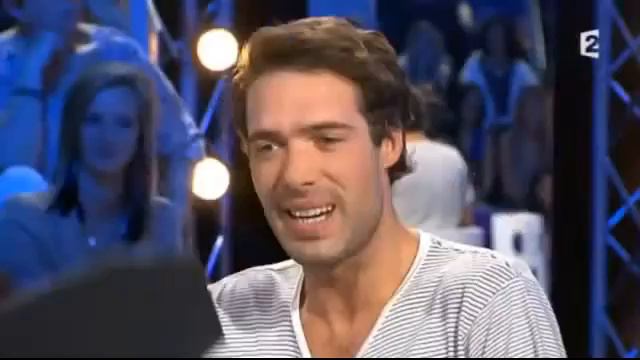 Nicolas Bedos nous explique François Hollande et ses relations féminines смотреть онлайн