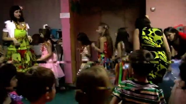 Гавайский танец смотреть онлайн