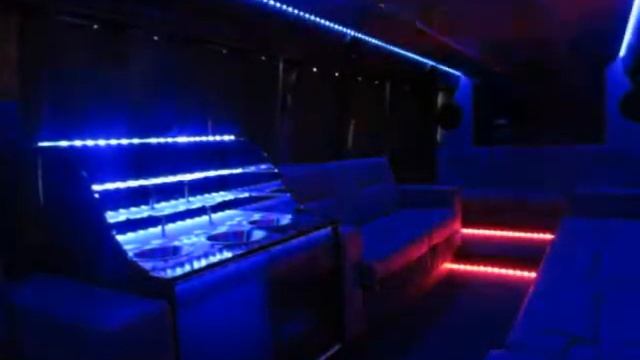 EXCLUSIVE BUS смотреть онлайн