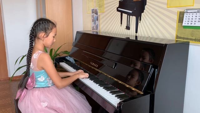 Әбубәкір Айжаннат 5класс А. Хачатурян Этюд C dur П.И. Чайковской Мазурка d moll смотреть онлайн