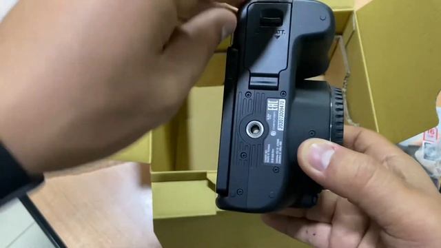 Unboxing Canon 250D Camera In Hindi. #Canon250D