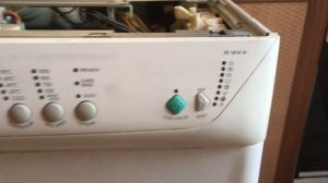 Zanussi FE 1014 N бесконечно пищит, индикации ошибок нет.