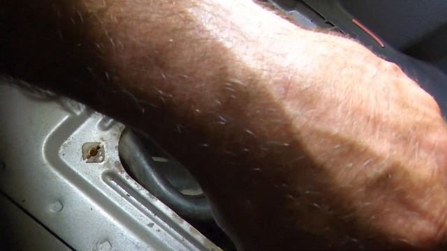 '93 Volvo 940 fuel pump sender assembly (Regina / Rex, non-turbo) - removal, installation смотреть онлайн