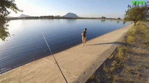 озеро Каррас посёлок Иноземцево. Ловля окуня на спиннинг.