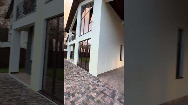 Дом в Сочи. Шаде рядом с лесом. смотреть онлайн