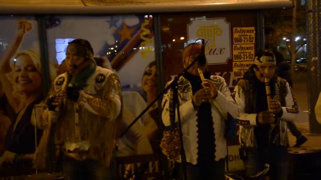 Pakarina, Amer Inkas, Ecuador Indians 19.10.17г. (DSC2872) 10. безумно красивое начало под гитару смотреть онлайн