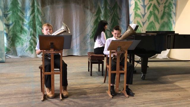 Дуэт теноров: Постовой Кирилл, Колосов Денис, п.Октябрьский, М.Матвеев "А и Б сидели на трубе" смотреть онлайн