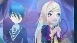 Хоук и Роуз- О ней