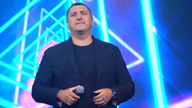 ВЛАДИМИР КУРСКИЙ - БЕЛАЯ ФАТА. смотреть онлайн