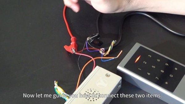 Connection andoperation methodof access Controller with magnetic lock