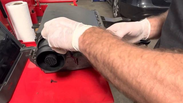 2007 - 2018 Mercedes Dodge Sprinter Code P2633 Air maf sensor and air filter replacing смотреть онлайн