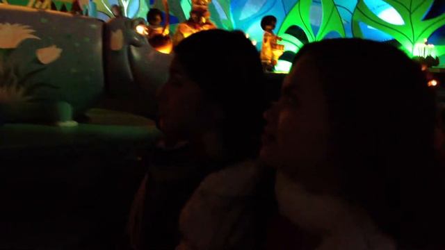 Reiko& Diane... ( Small World ) смотреть онлайн