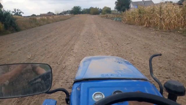 Сіємо ячмінь Скаутом Т-18 і двома мотоблочними сівалками в сцепці. смотреть онлайн