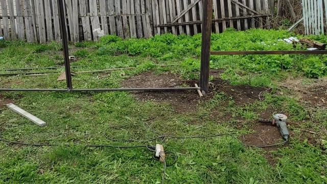 ЗАБОР ИЗ ПРОФНАСТИЛА ЗА 5 ДНЕЙ СВОИМИ РУКАМИ ( воротами и калиткой). смотреть онлайн