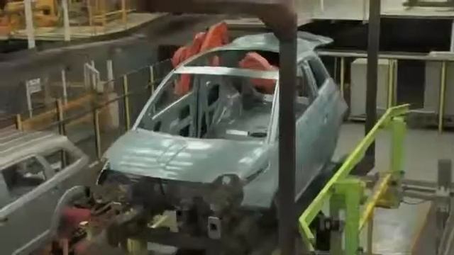 Автомобильный завод в Толуке, где делают автомобили Fiat 500 смотреть онлайн