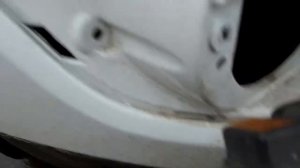 Замена противотуманной лампы на Ford Kuga 2008-2012