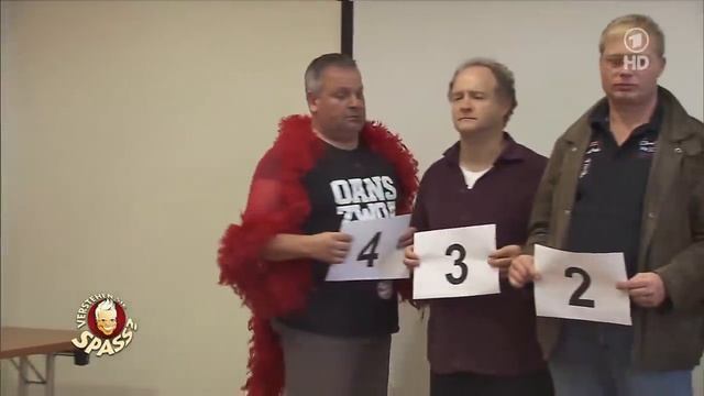 Der hat's verdient: Hangover | 40 Jahre Verstehen Sie Spaß? смотреть онлайн