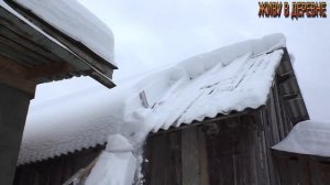 Легкая приспособа для чистки снега с крыши