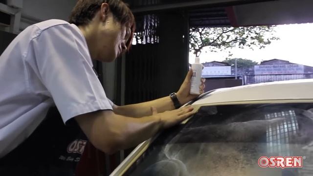 Windscreen cleaning & coating with OSREN Coatz смотреть онлайн