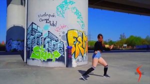 Reggaeton dance