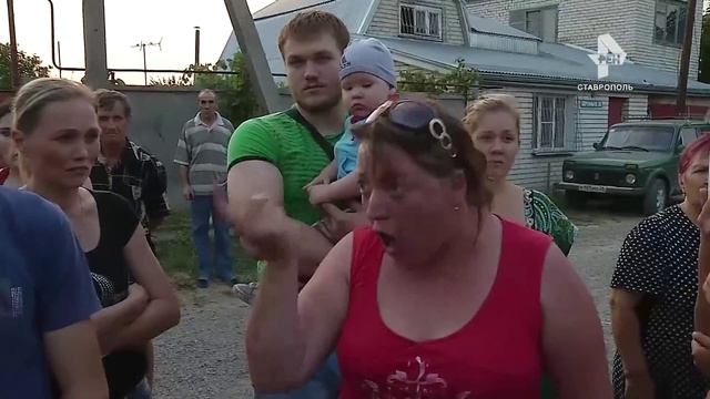 В ПОГОНЕ ЗА СВЕТОМ смотреть онлайн