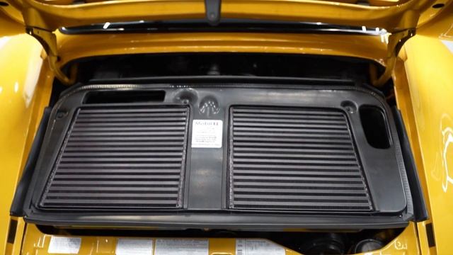 Porsche 993 Turbo in Speed Yellow | Driving and Walk around video смотреть онлайн