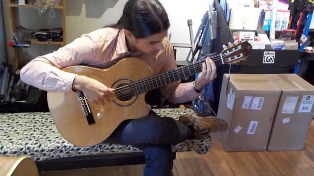 Ortega RCE 159MN classical guitar w/ Daniel Gaviria смотреть онлайн