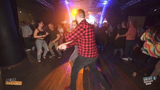 Nikola Petkanski & Vessela Taneva - Salsa Social Dance | Streetsalseros 20th Birthday Party смотреть онлайн