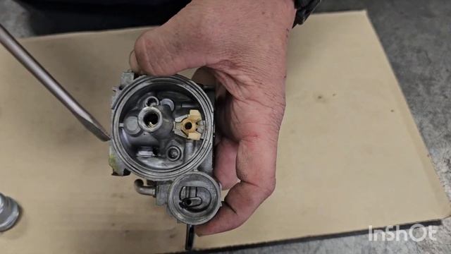 HOW TO CLEAN GX160 / GX200 CARBURETOR. (NO START, STARTS AND DIES) смотреть онлайн