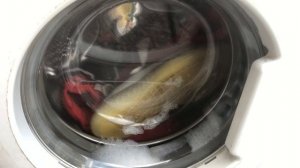 Последняя стирка на Samsung F813J(Снято 25 мая)/Стирка кроссовок/Синтетика 30*,800 об/мин