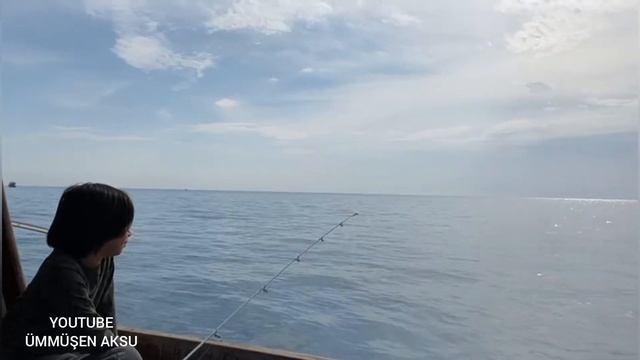 VLOG / GÜZEL BİR ANTALYA SABAHINDA TEKNE İLE DENİZE AÇILDIK.BALIK BAHANE AMA AKDENİZ ŞAHANE. смотреть онлайн