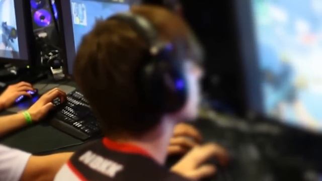 CSS - Nathan "NBK" Schmitt смотреть онлайн