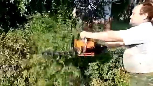 Насадка к бензопиле «Кусторез» смотреть онлайн