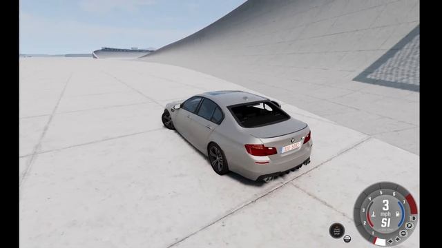 BeamNG.drive BMW #M5E60 VS BMW #M5F10 смотреть онлайн