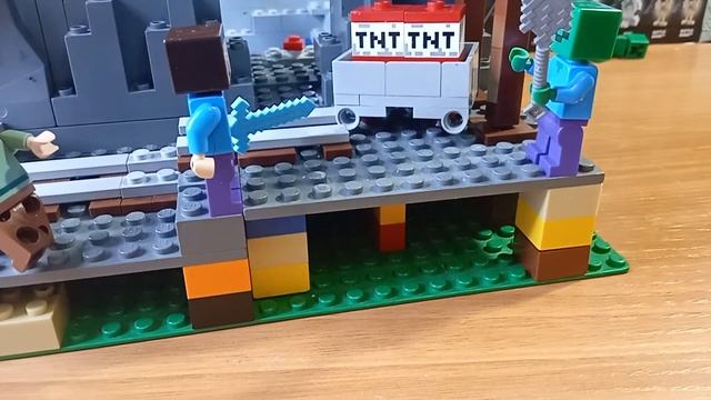Лего Minecraft самоделка на тему пещеры и утёсы!!! смотреть онлайн