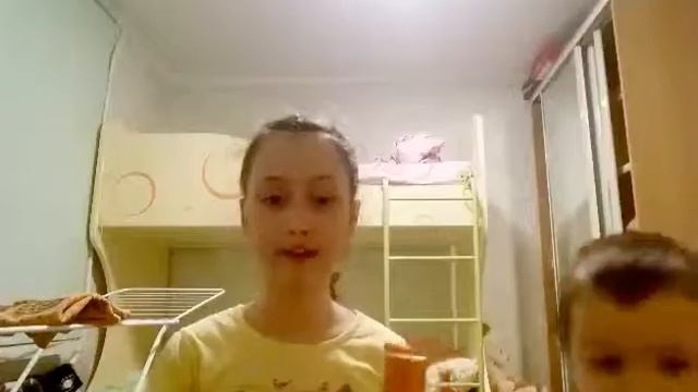 Цветная неделя"красный день" Моя одежда сегодня и завтра!!!А у вас в школе есть цветная неделя?😊😊☺ смотреть онлайн