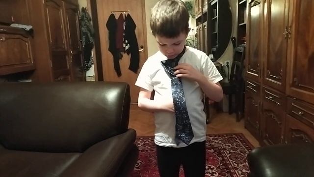 Учу детей завязывать галстук 1 смотреть онлайн
