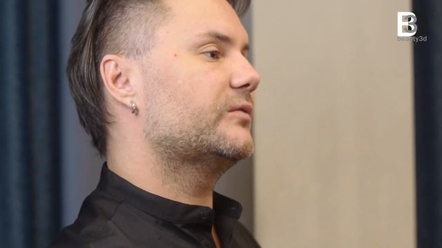 КАК ПРАВИЛЬНО КРАСИТЬ ГУБЫ КРАСНОЙ ПОМАДОЙ смотреть онлайн