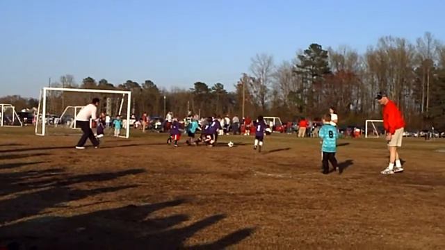 Savannah and Mandy Johnston County YMCA Gray Squirrel Soccer Spring 2010 SAVANNAH NICE ACTION BUT M смотреть онлайн