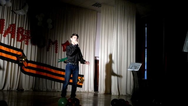 Студенческая весна РязГМУ 2015. Гала концерт. 5. Денис Шамонов - песня «За того парня» смотреть онлайн