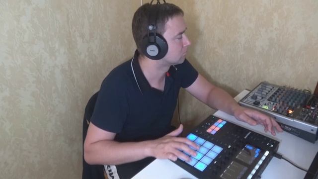 Музыкальный трек №002