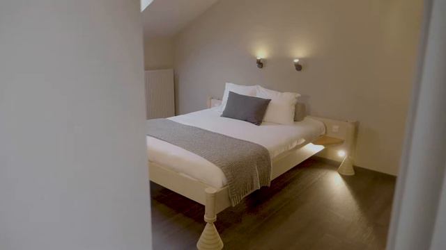 Visite de l'hôtel "Val de Poix" смотреть онлайн