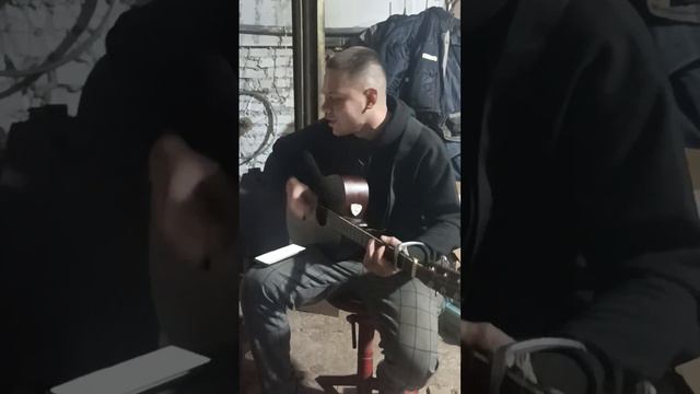 Песня 333 под гитару,Автор Александр Ванюшкин смотреть онлайн