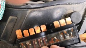 Мерцание фар и приборки. Причина. Устранение. Главный предохранитель.