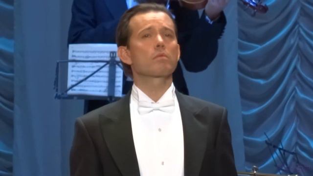 Олег Погудин "Только раз бывают в жизни встречи" Н.Новгород 23.10.2013 (4) смотреть онлайн