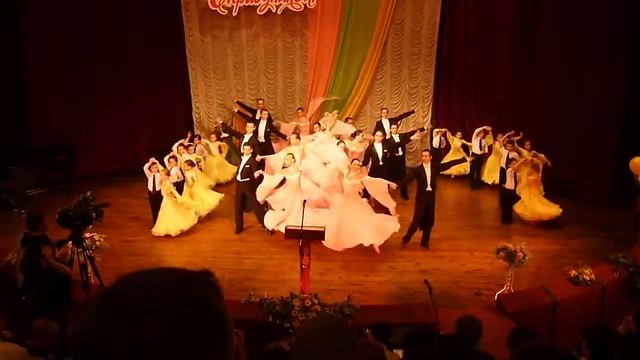 Венский вальс.MTS смотреть онлайн