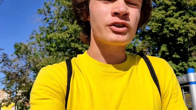 МИНИ РАМПА В ЦЕНТРЕ ГОРОДА | КАТАЮСЬ В СТРИТУ смотреть онлайн