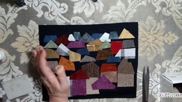 ЛОСКУТНАЯ КАРТИНА лоскутное панно ДОМИКИ ИЗ МЕЛКИХ ЛОСКУТОВ текстильная пицца смотреть онлайн